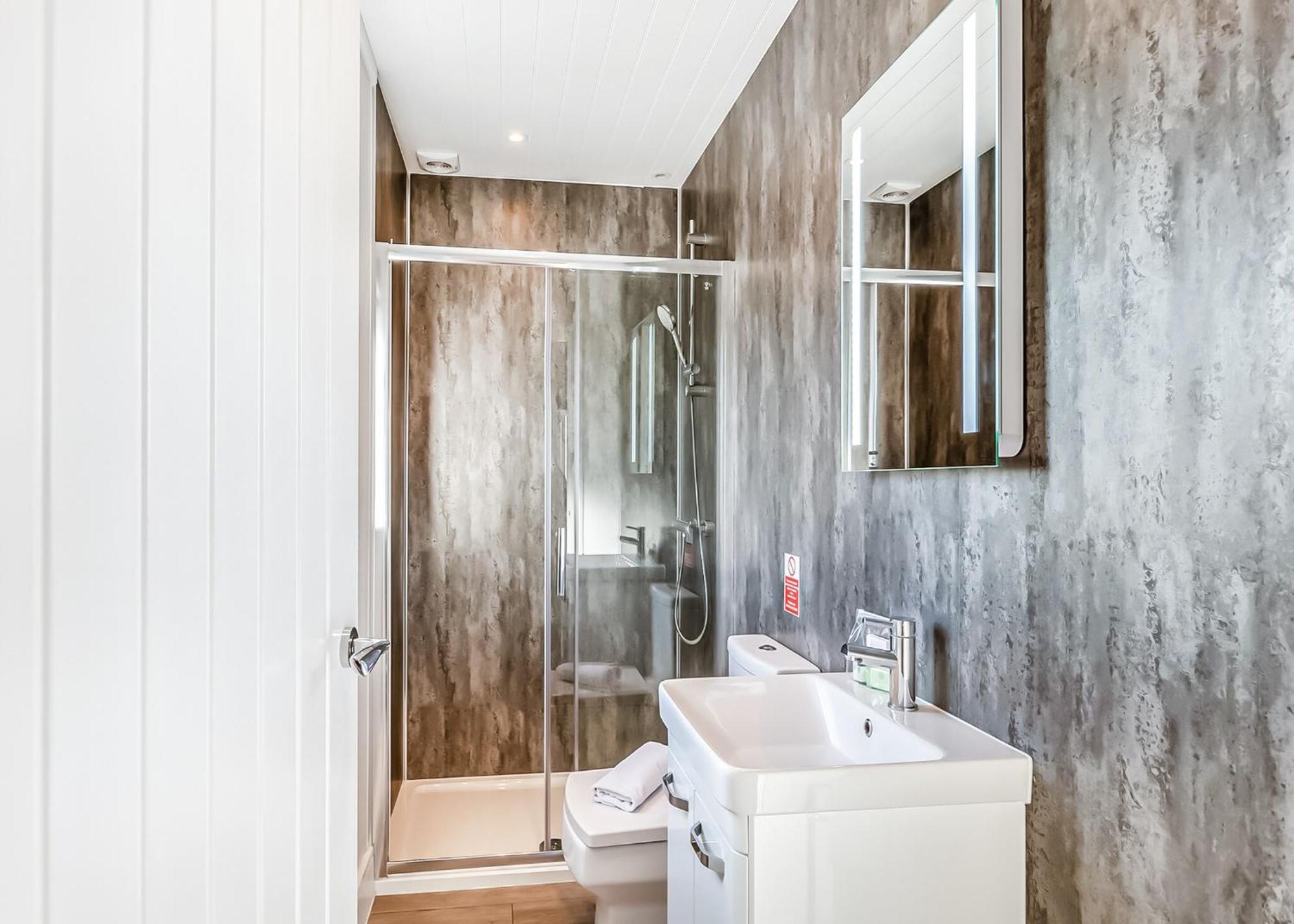 Waterside Hambleton Lakeside Lodges Poulton-le-Fylde Exteriér fotografie