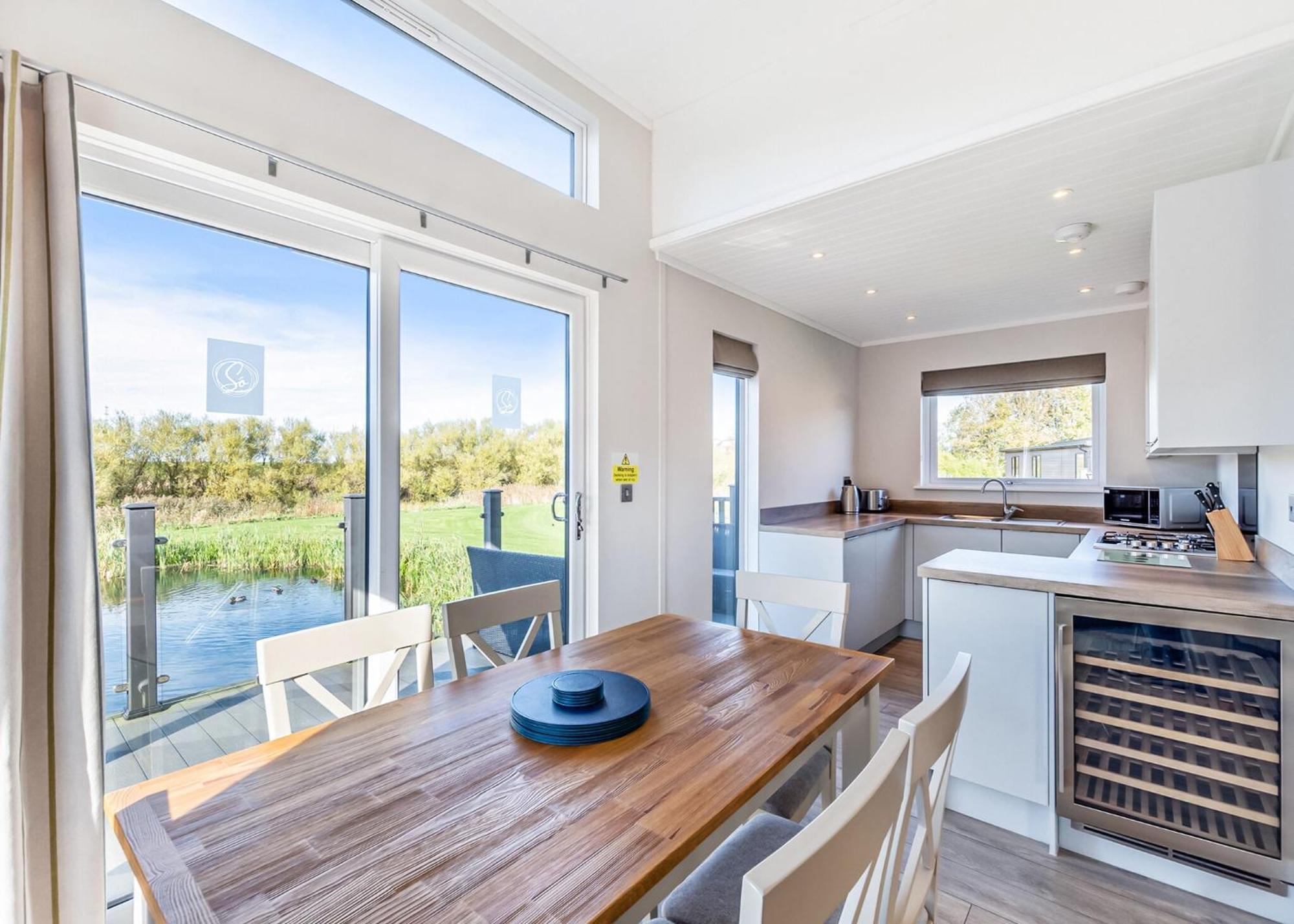 Waterside Hambleton Lakeside Lodges Poulton-le-Fylde Exteriér fotografie